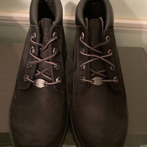 TIMBERLAND NELLIE WATERPROOF LEATHER CHUKKA BLACK NUBUCK SIZE 6 W/L BOOTS NIBTHE